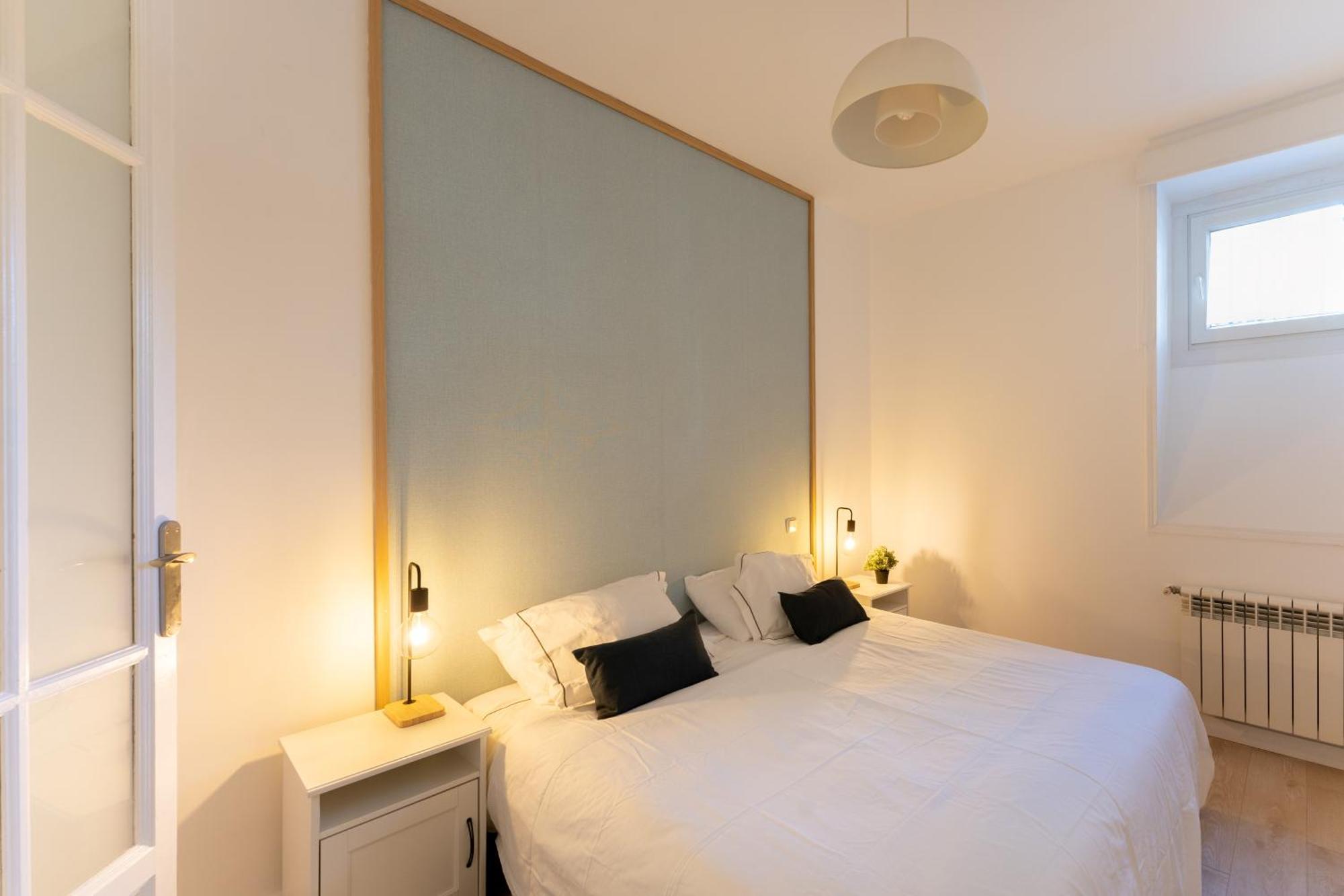 Luxe Apartment In Chamberi Chic Madrid Exteriör bild