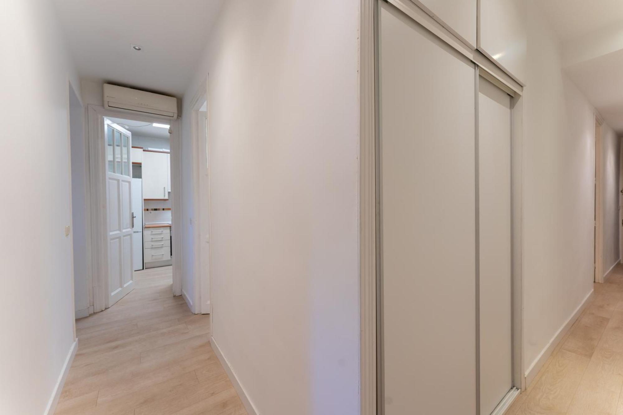 Luxe Apartment In Chamberi Chic Madrid Exteriör bild